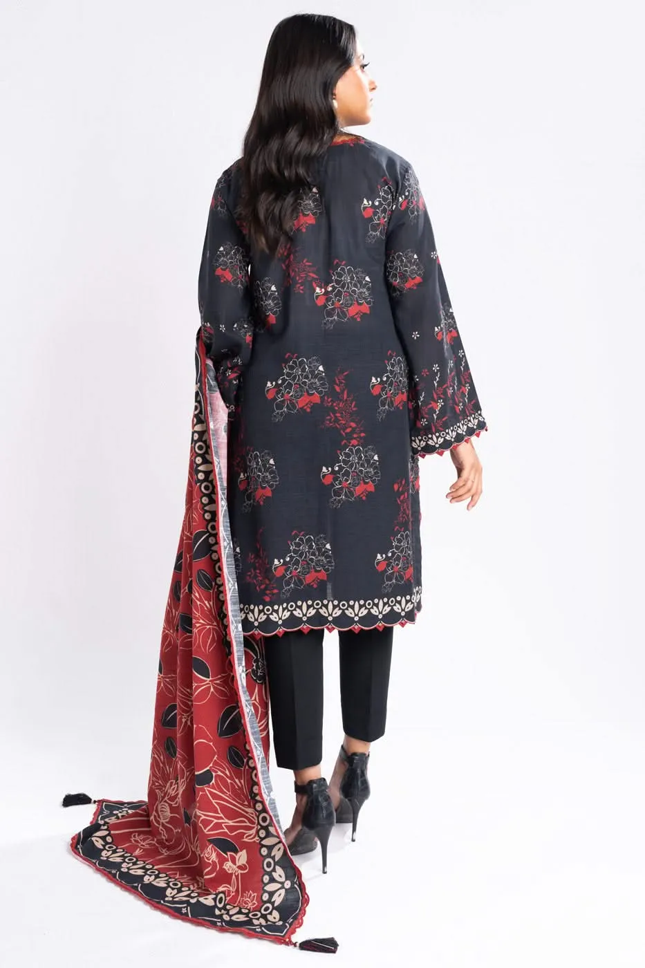 2 Piece Printed Khaddar Suit With Khaddar Dupatta