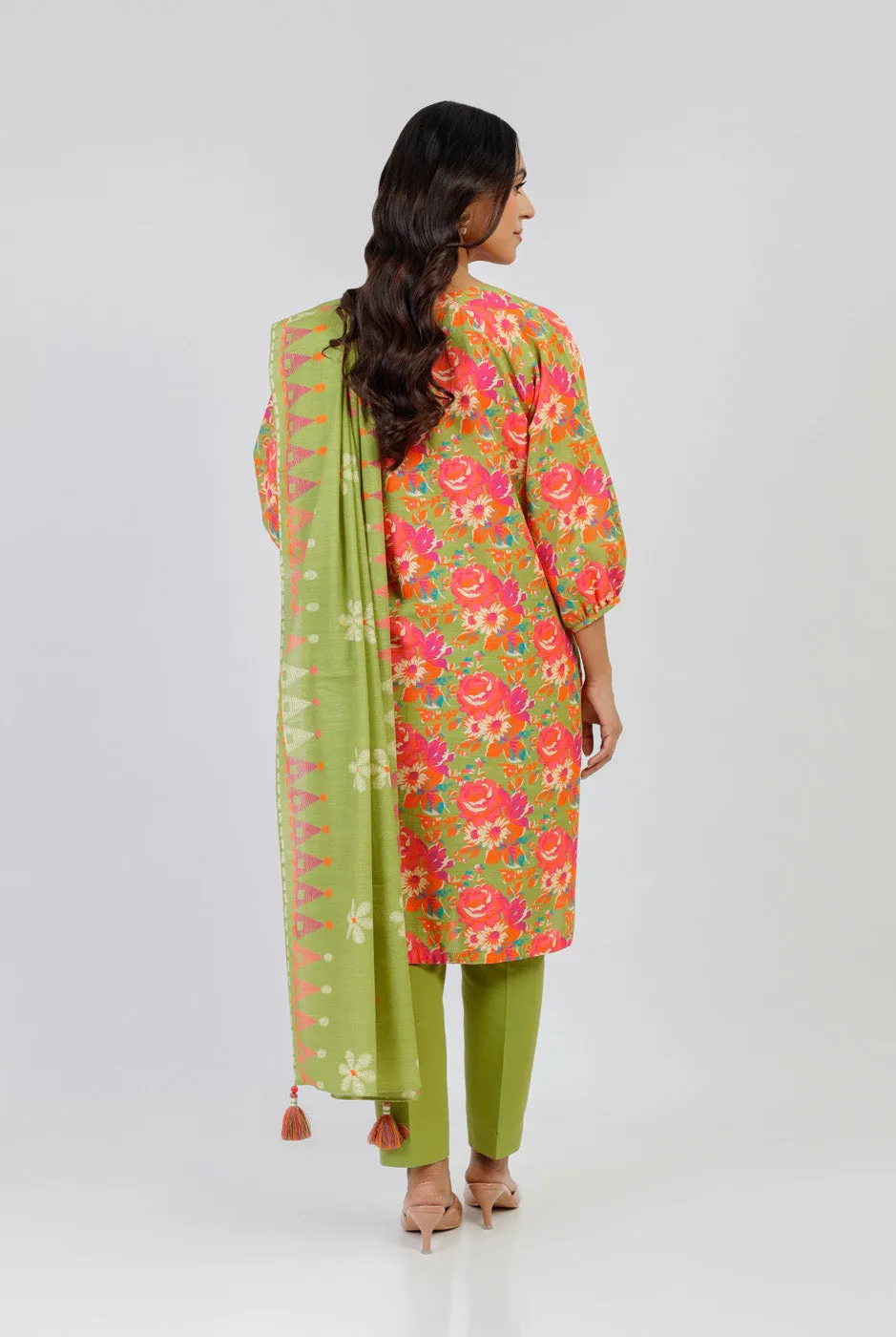 3 Piece Printed Khaddar Suit With Light Khaddar Dupatta