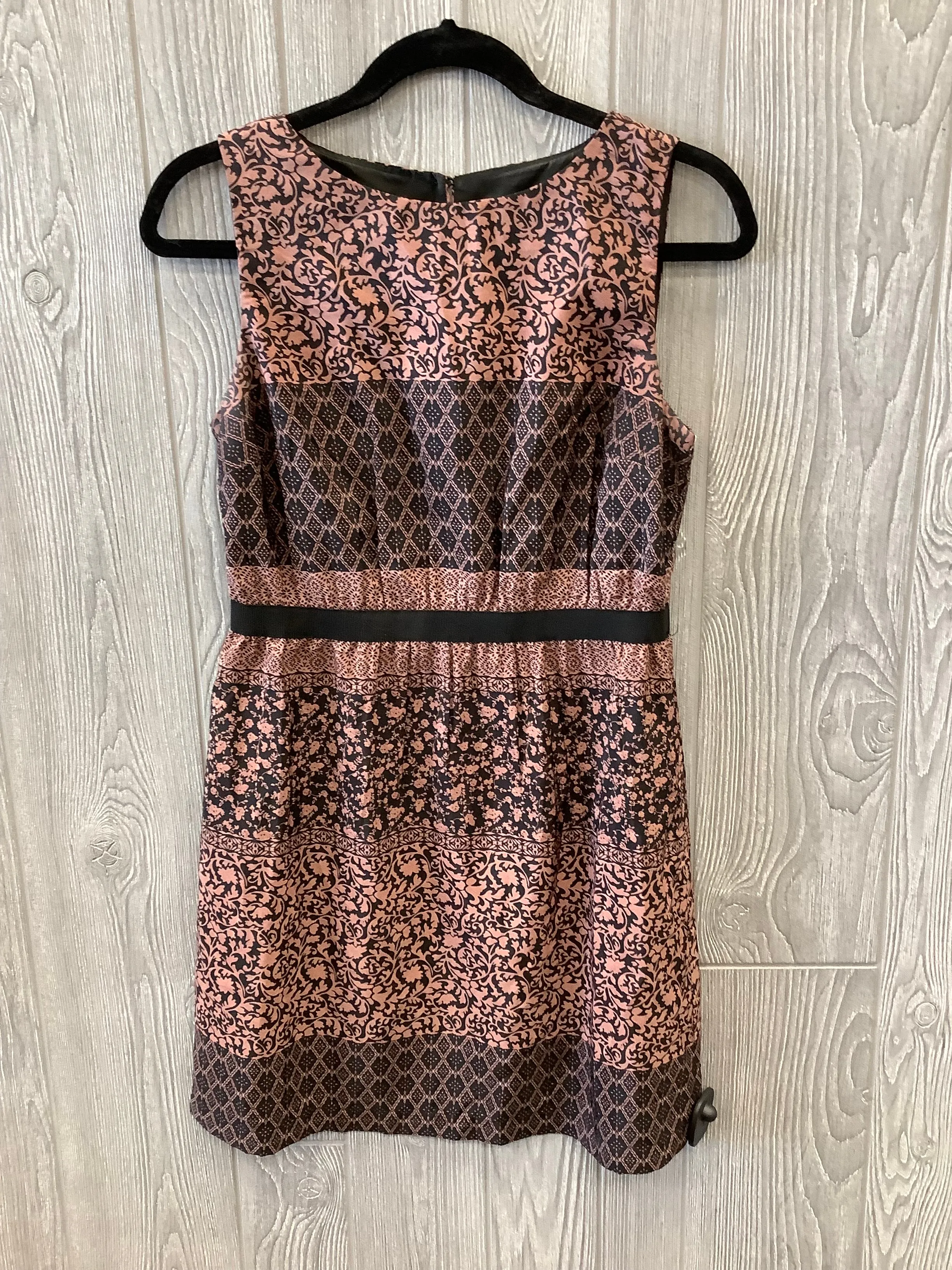 Black & Brown Dress Casual Short Loft, Size Petite   S