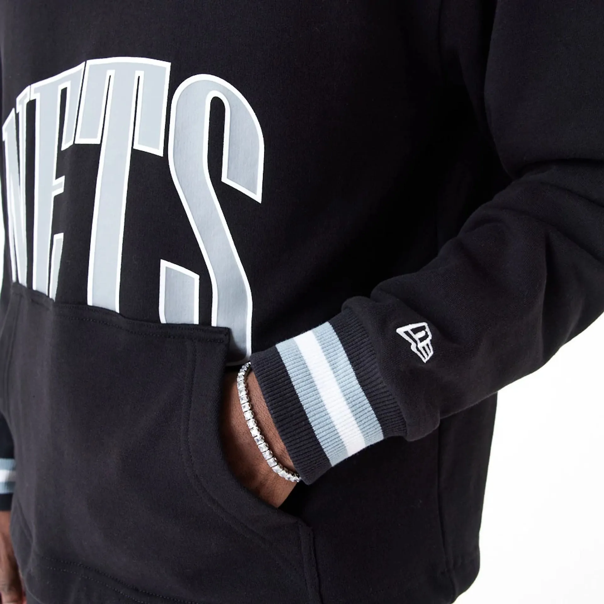 Brooklyn Nets NBA Arch Graphic Black Oversized Pullover Hoodie