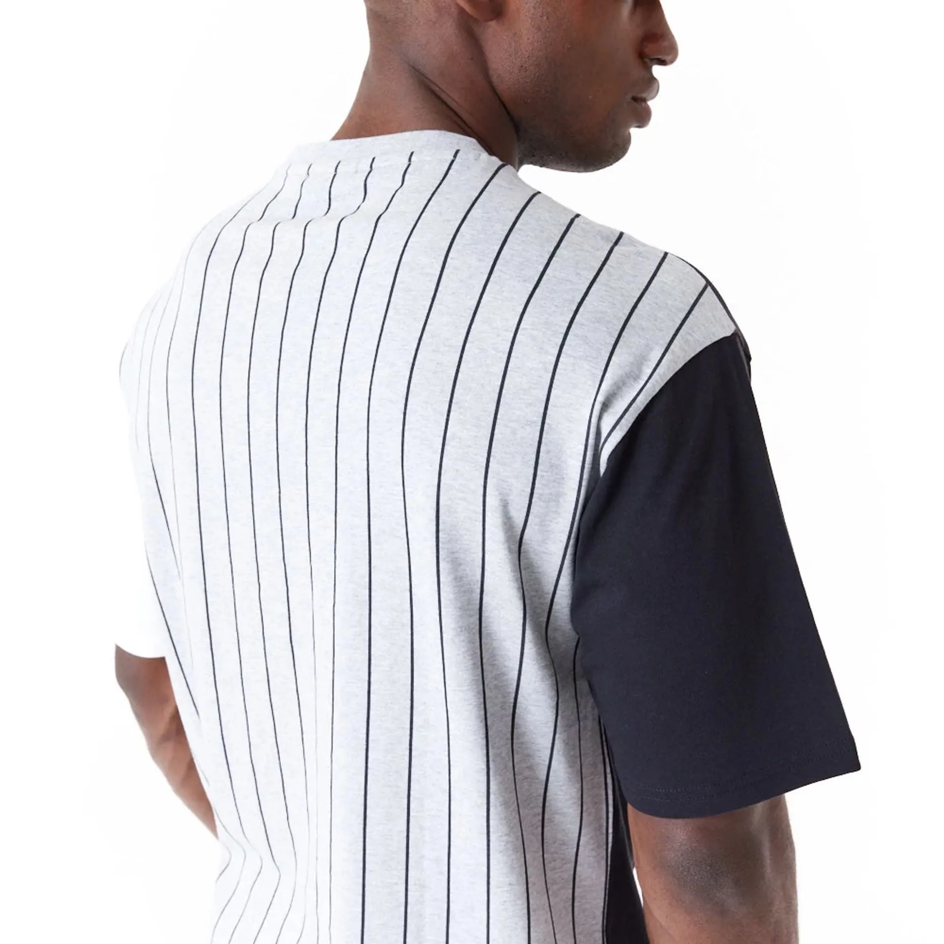 Brooklyn Nets NBA Half Pinstripe Grey Oversized T-Shirt