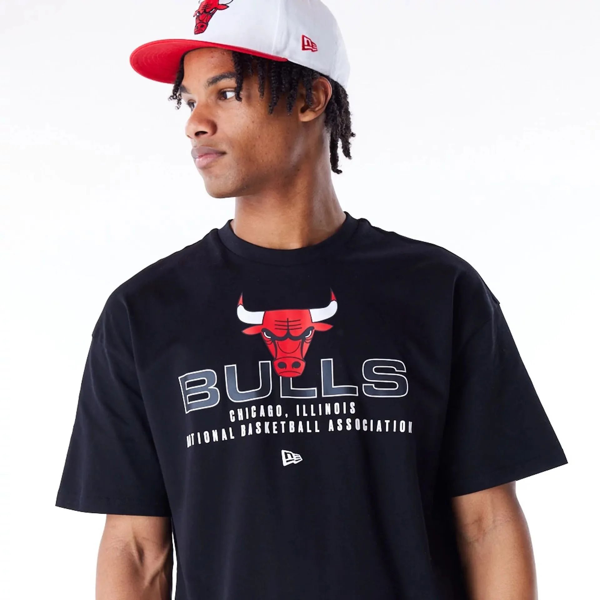 Chicago Bulls NBA Tech Black Oversized T-Shirt