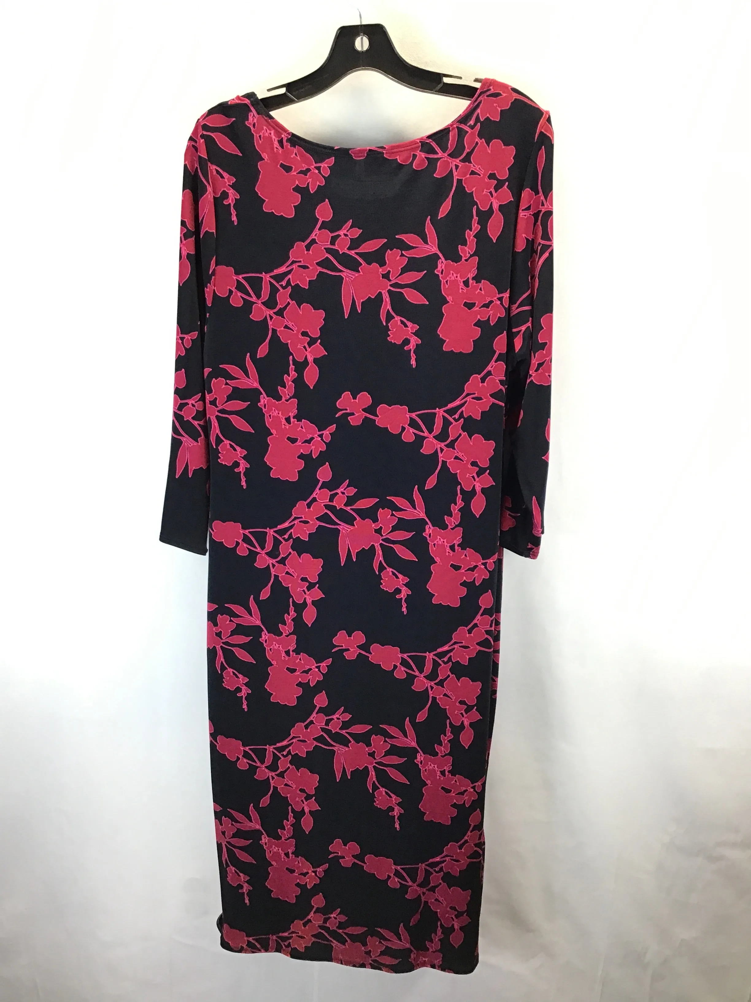 Dress Casual Midi By Chicos In Black & Pink, Size: 2