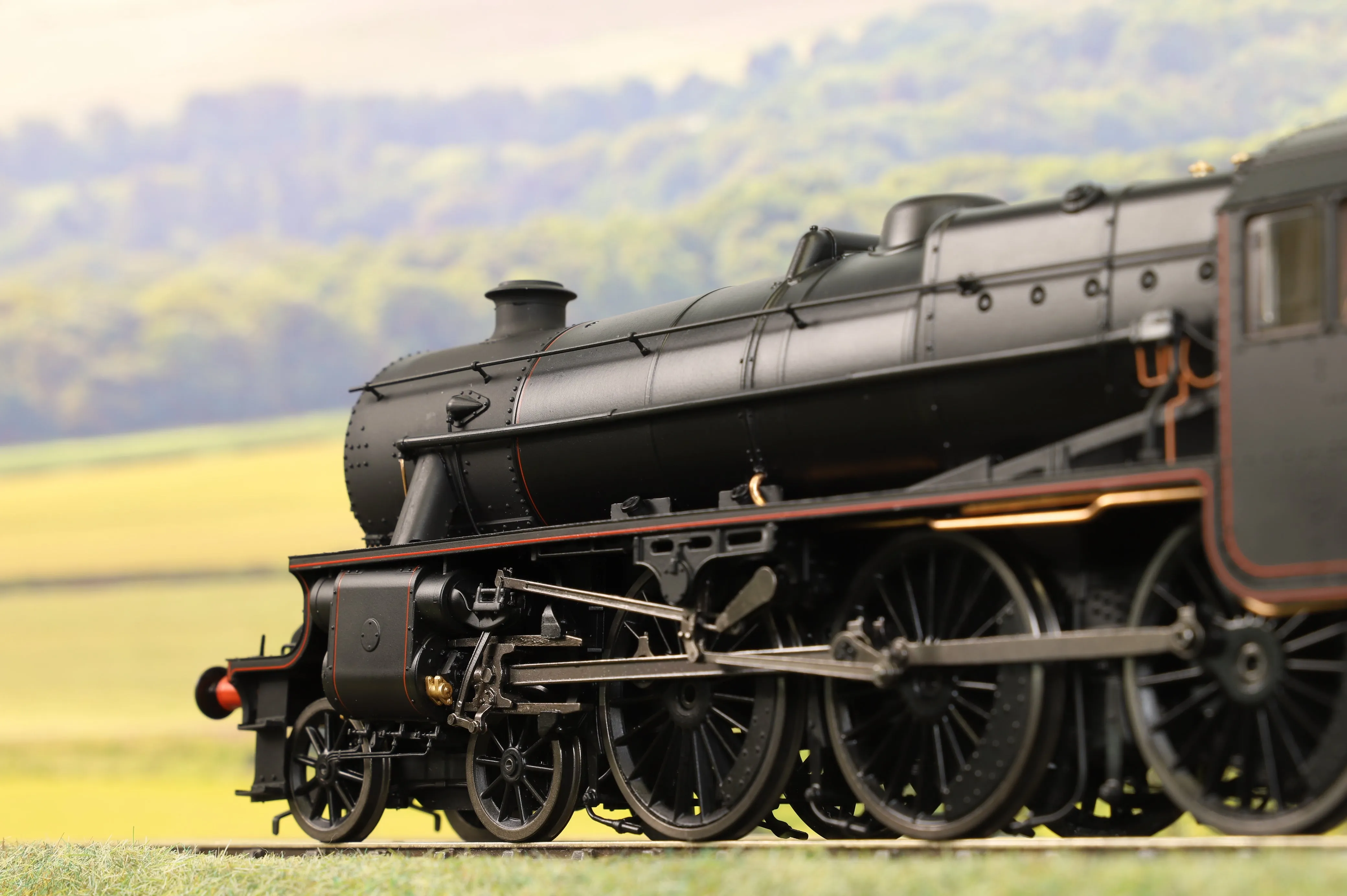 Ellis Clark Trains E1002U O Gauge Stanier Class 5 4-6-0 "Black 5", LMS Lined, 'Un-numbered', Riveted Tender