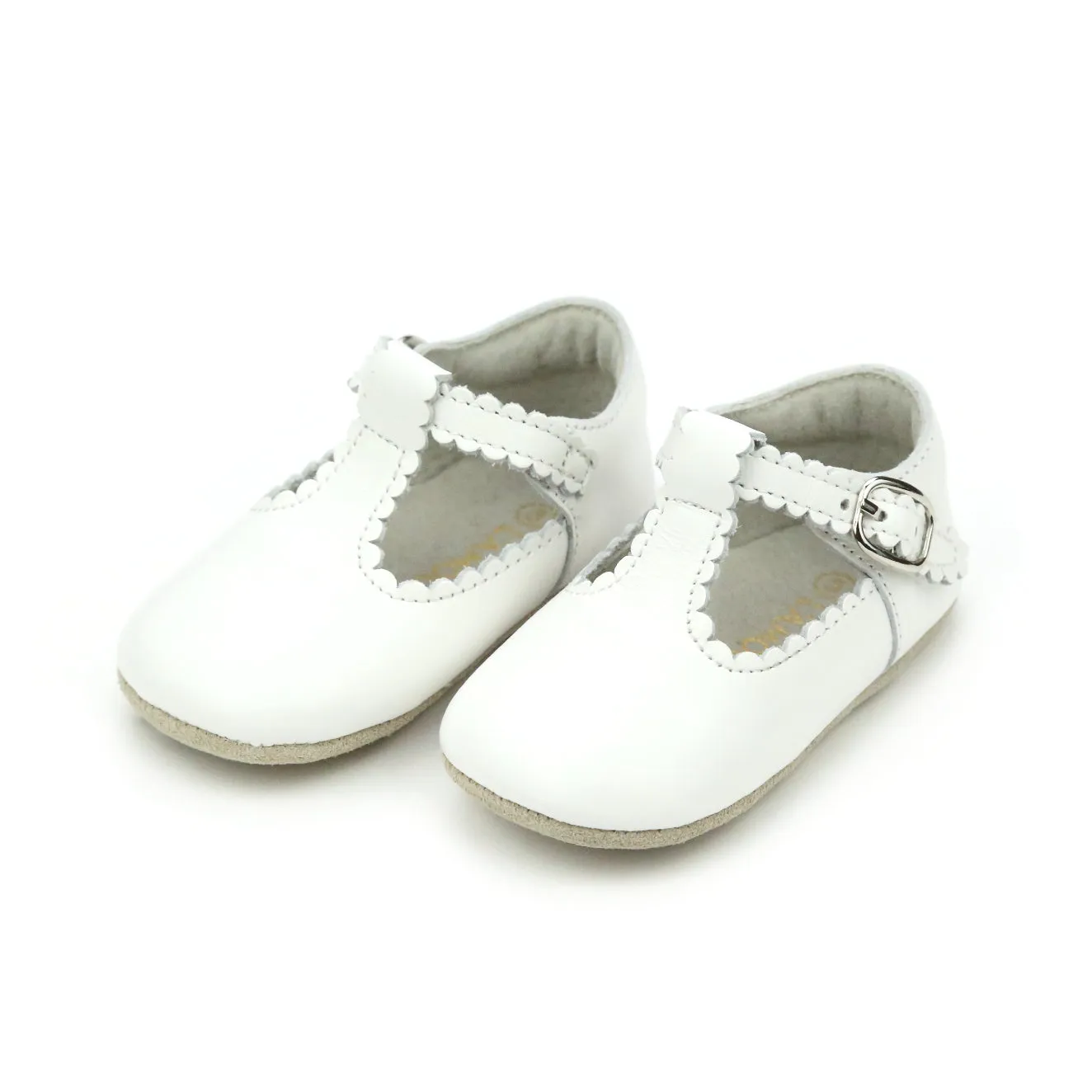 Elodie Girls Scalloped T-Strap Mary Jane Crib Shoe (Infant)