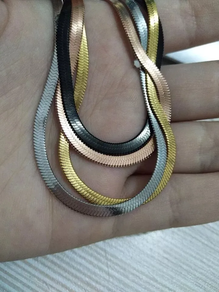 Filmy Snake Chain