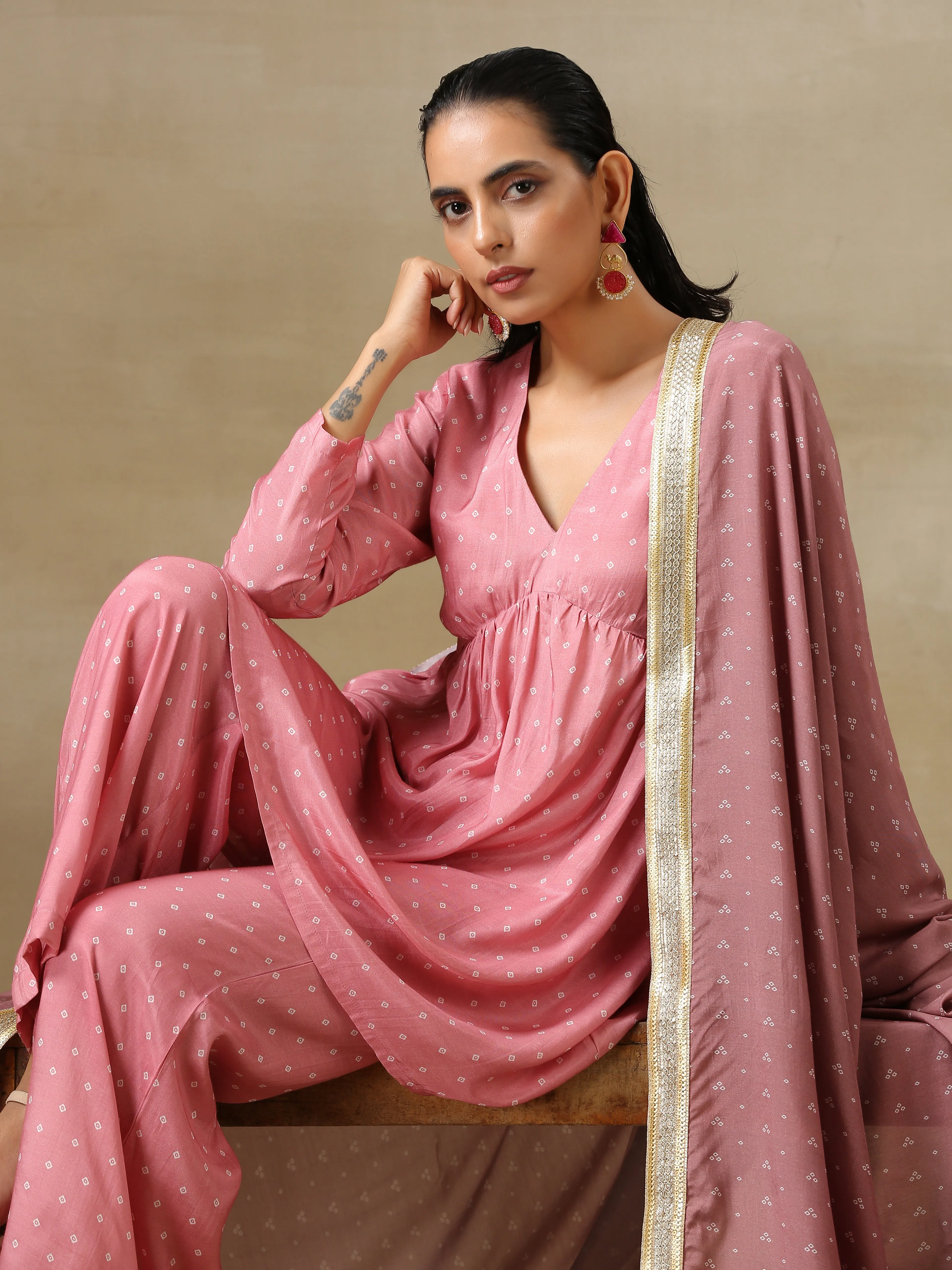 Light Mauve Bandhani Printed Silk Flared Kurta Pant Dupatta Set