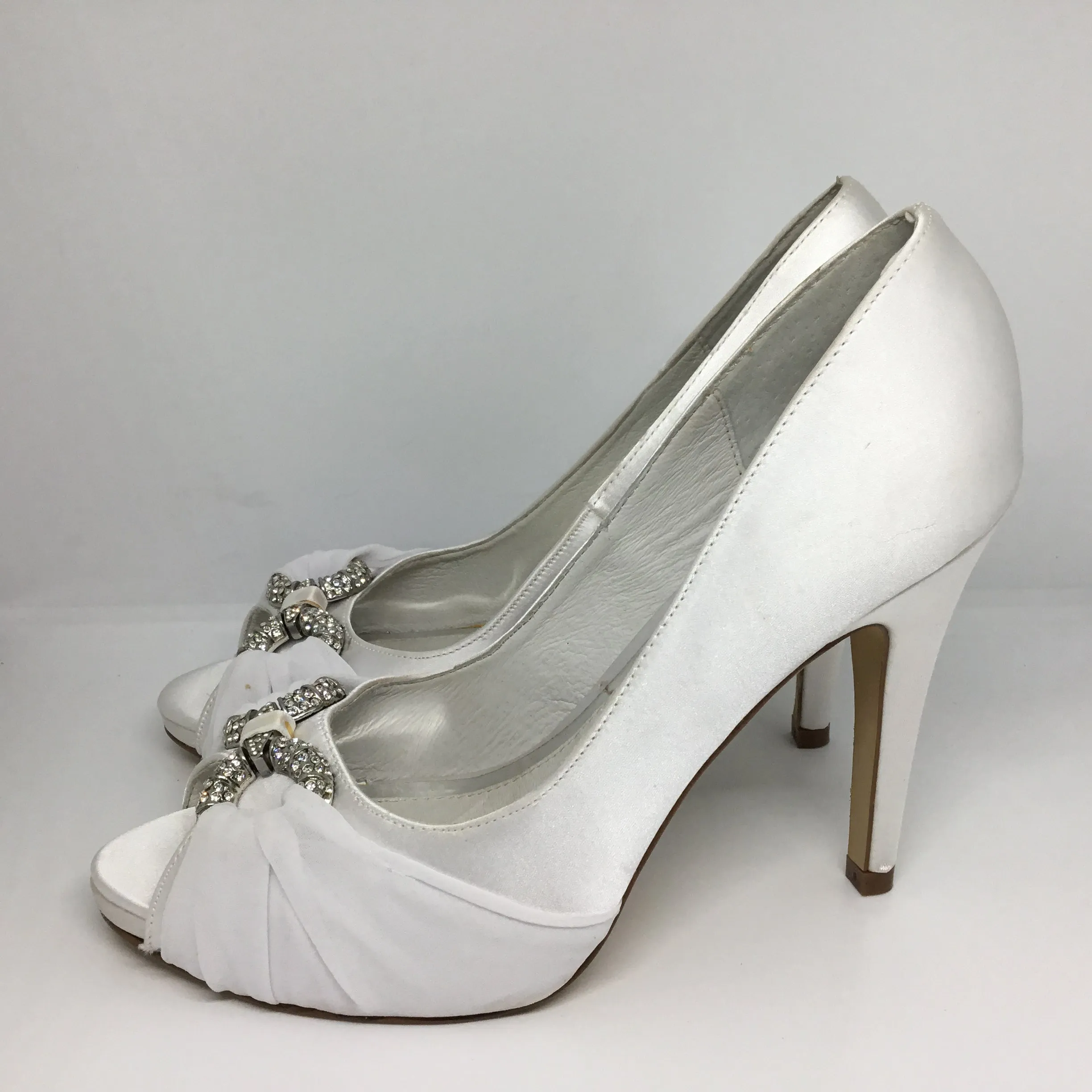 Lily Rose Auriel White Heel