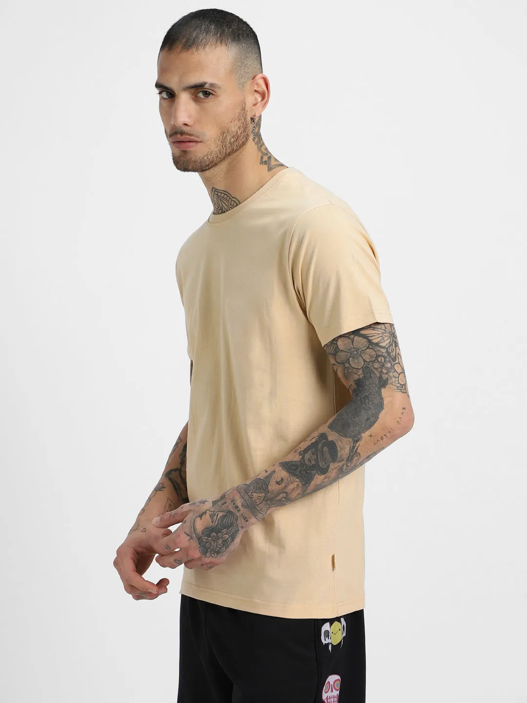 Swan White Solid Tshirt